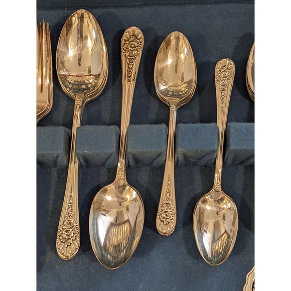 *SOLD11/15 ROGERS JUBILEE SILVER PLATE! VINTAGE COLLECTOR QE FLATWARE/SILVERWARE - Picture 8 of 10